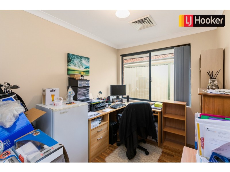 10 Brookeville Circle, Secret Harbour WA 6173