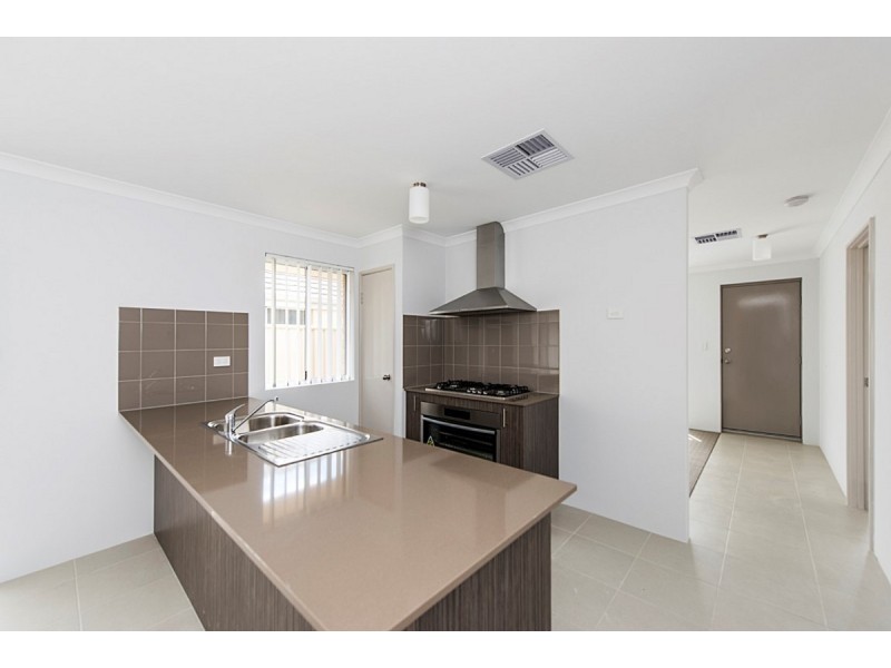 36 Mallina Crescent, Golden Bay WA 6174