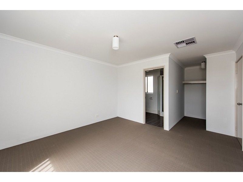 36 Mallina Crescent, Golden Bay WA 6174