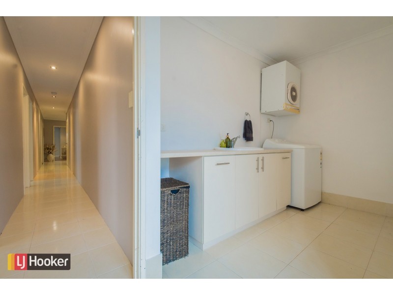 29 Amadeus Crescent, Port Kennedy WA 6172