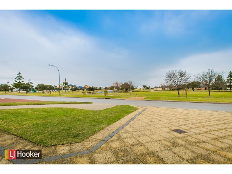 29 Amadeus Crescent, Port Kennedy WA 6172