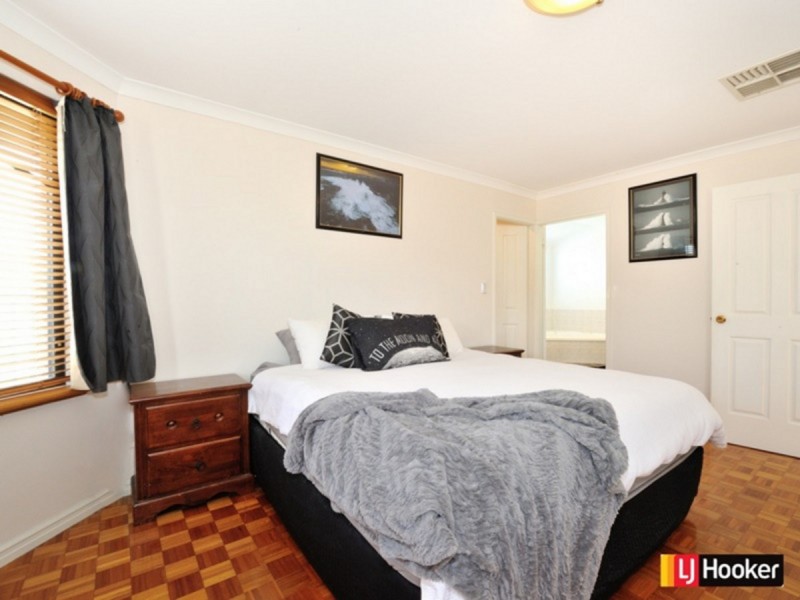 46 Baltimore Gardens, Port Kennedy WA 6172