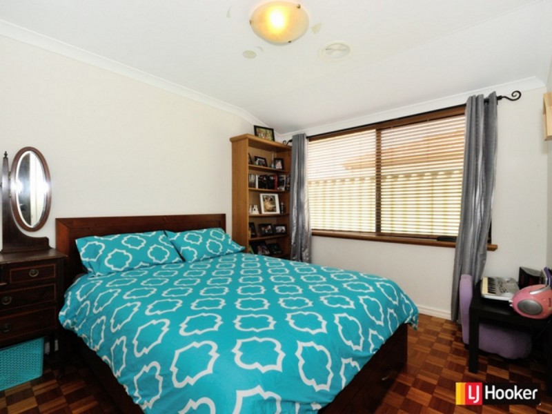 46 Baltimore Gardens, Port Kennedy WA 6172