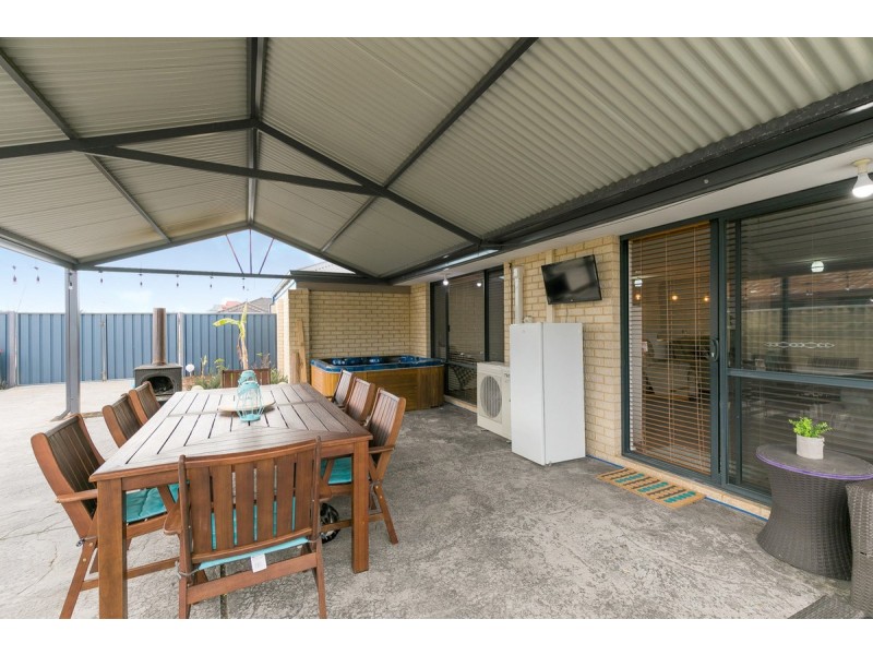 3 Carpentaria Drive, Port Kennedy WA 6172