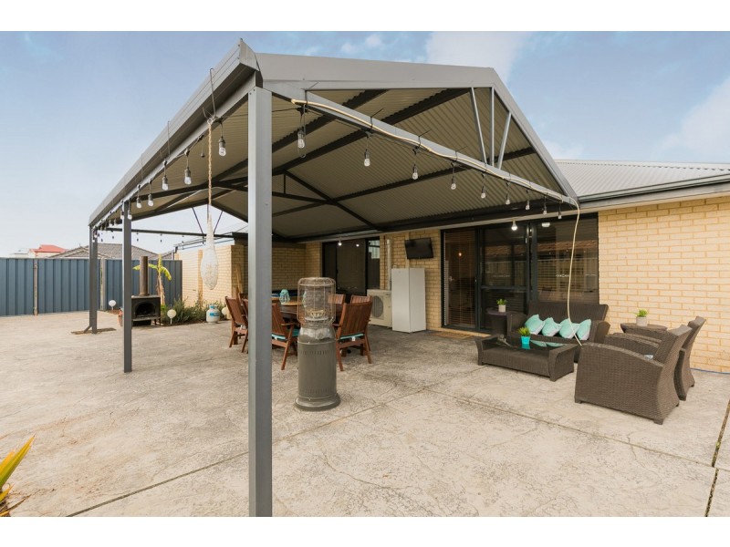 3 Carpentaria Drive, Port Kennedy WA 6172