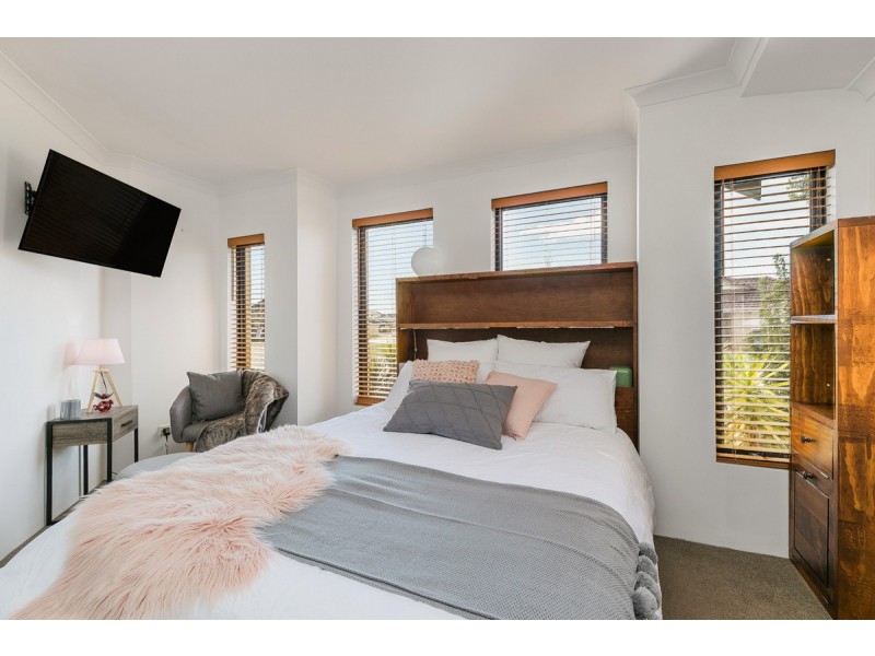 3 Carpentaria Drive, Port Kennedy WA 6172