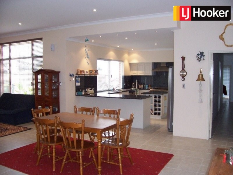 33 Baskerville Crescent, Baldivis WA 6171