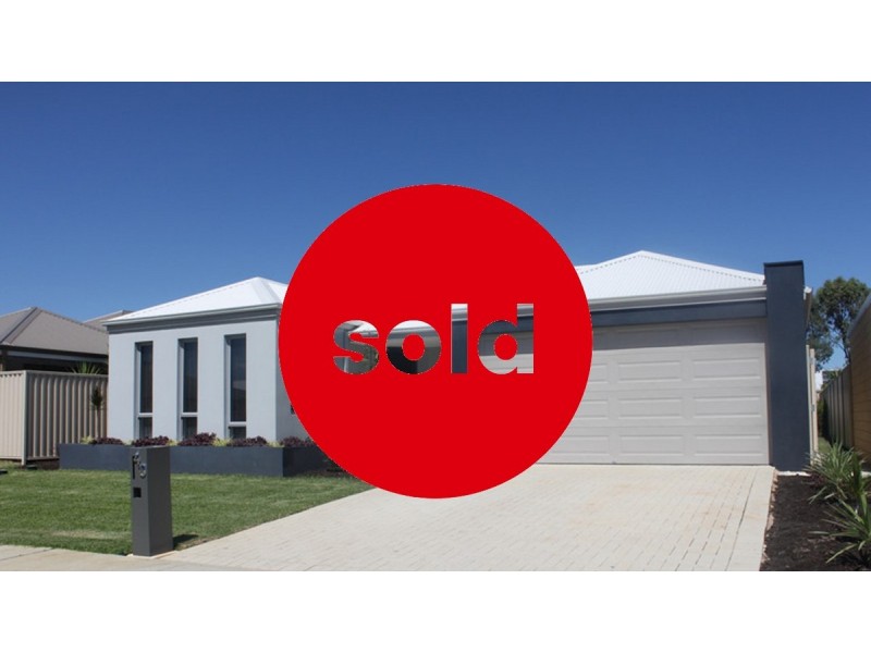 40 Sorrento Turn, Secret Harbour WA 6173