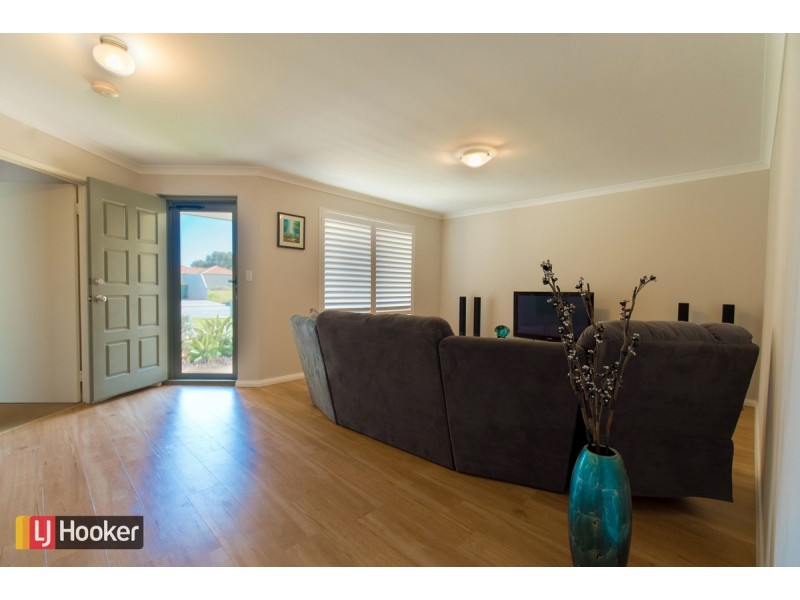 12 Amity Circuit, Shoalwater WA 6169