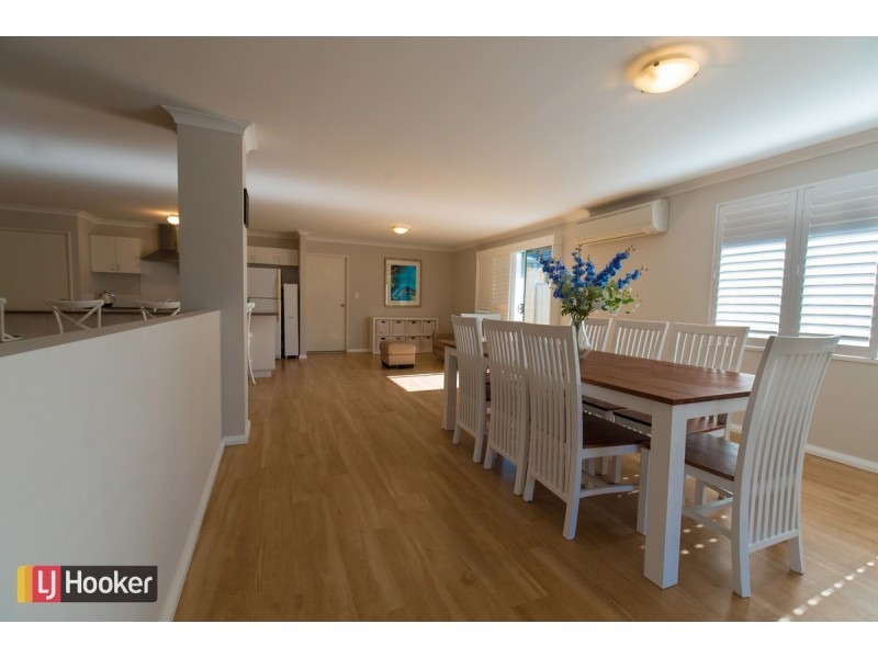 12 Amity Circuit, Shoalwater WA 6169