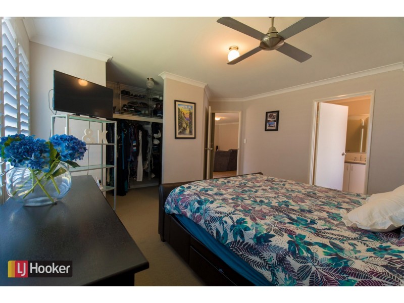 12 Amity Circuit, Shoalwater WA 6169