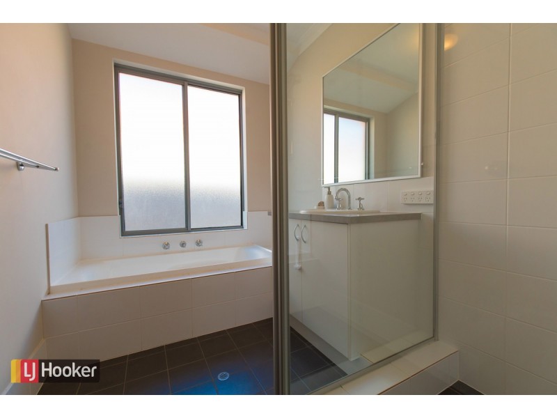 12 Amity Circuit, Shoalwater WA 6169