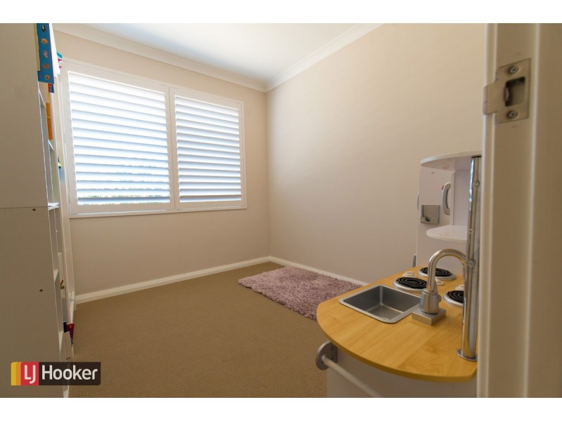 12 Amity Circuit, Shoalwater WA 6169