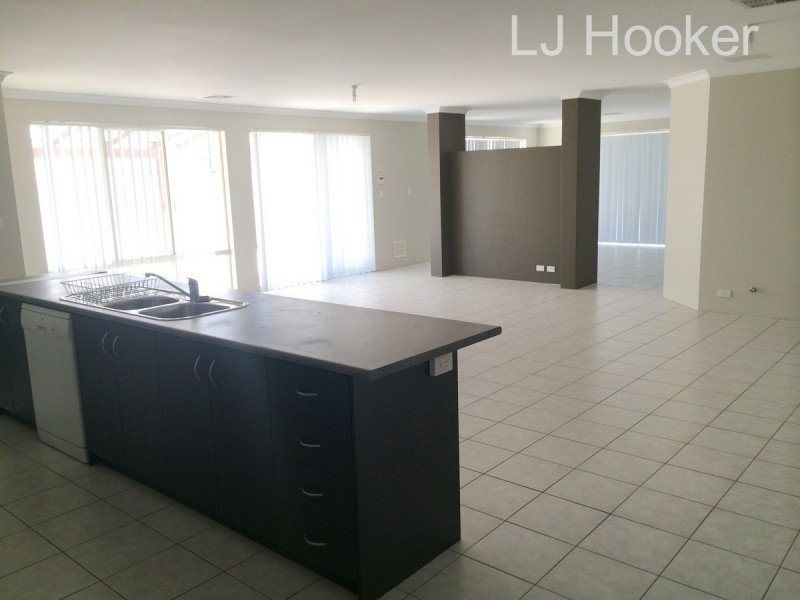 7 Plymouth Way, Waikiki WA 6169