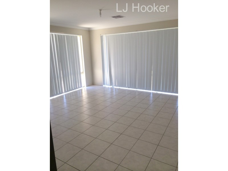 7 Plymouth Way, Waikiki WA 6169