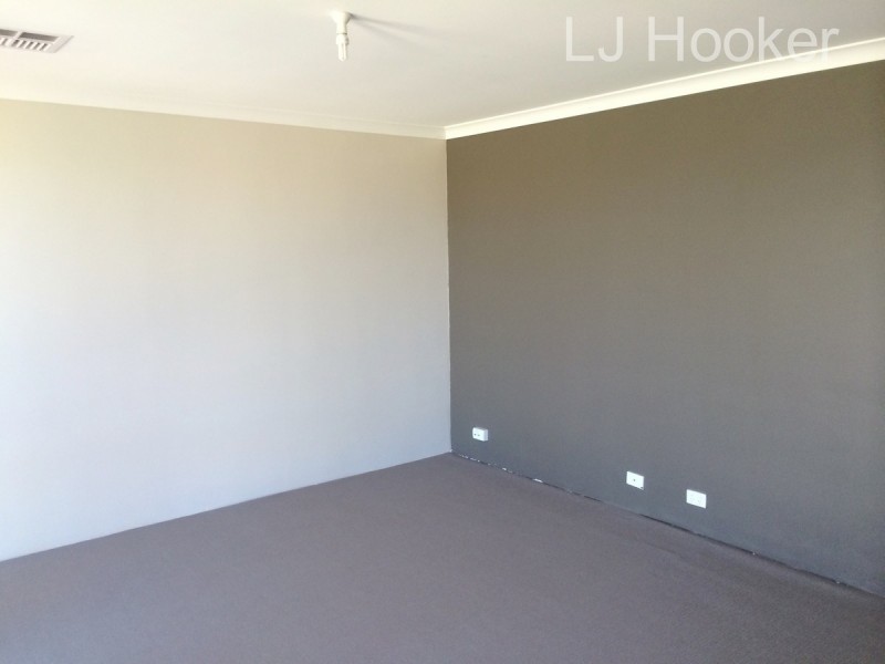 7 Plymouth Way, Waikiki WA 6169