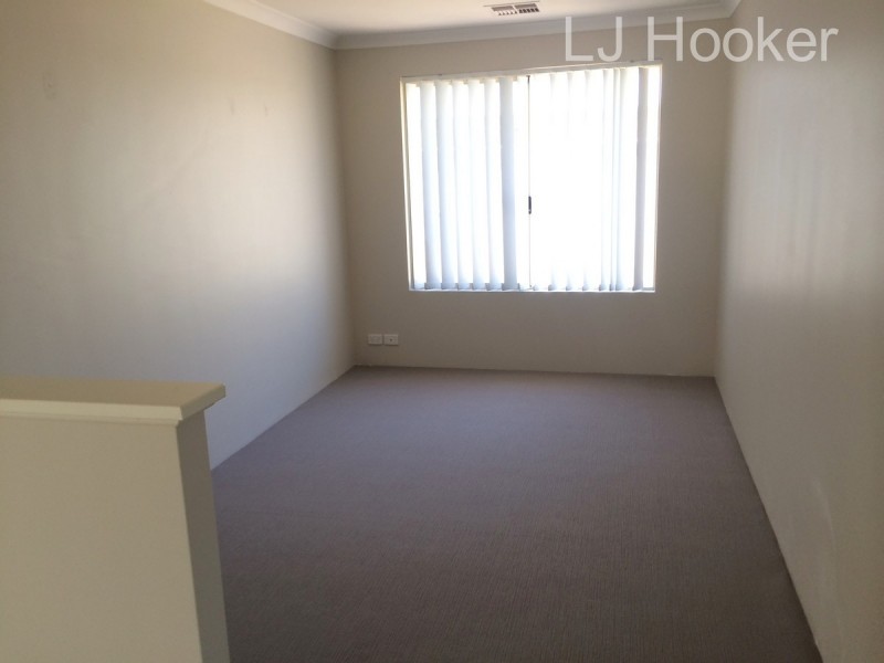 7 Plymouth Way, Waikiki WA 6169