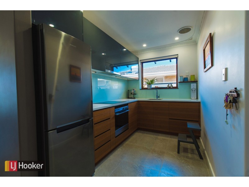 11A Catherine Street, Safety Bay WA 6169