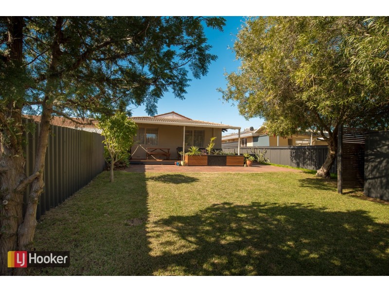 11A Catherine Street, Safety Bay WA 6169