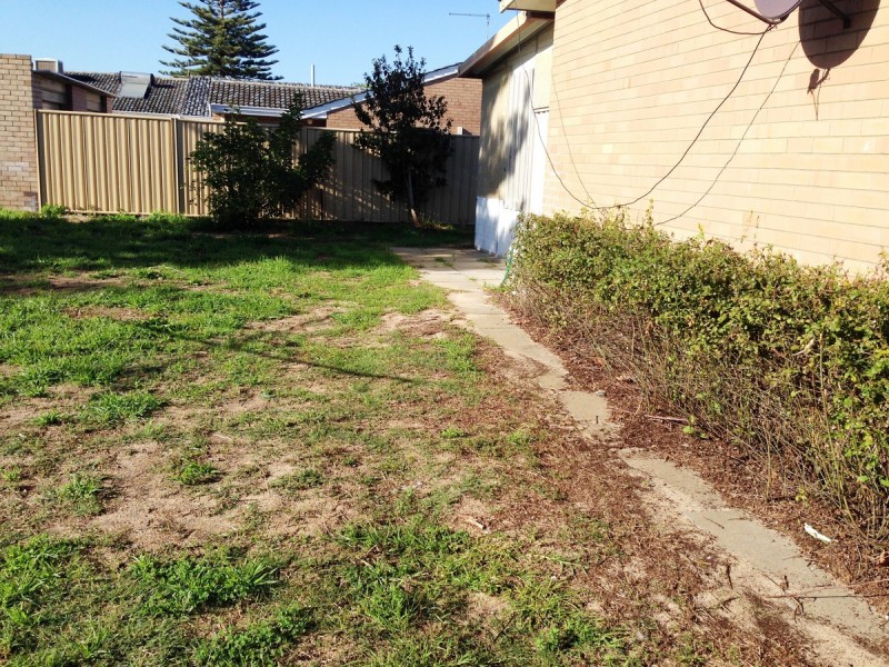 4 Gregson Street, Rockingham WA 6168