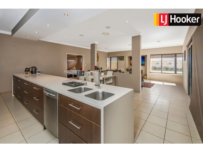 7 Tamar Break, Madora Bay WA 6210