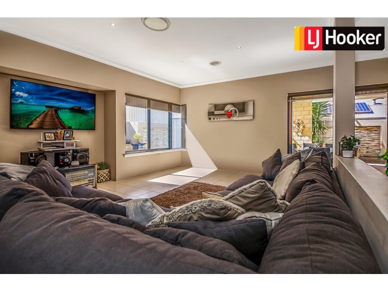 7 Tamar Break, Madora Bay WA 6210