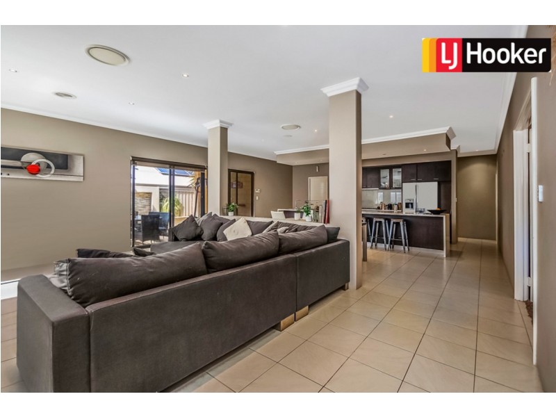 7 Tamar Break, Madora Bay WA 6210