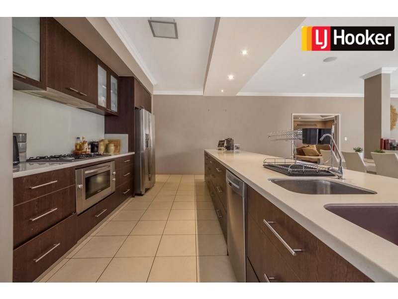 7 Tamar Break, Madora Bay WA 6210