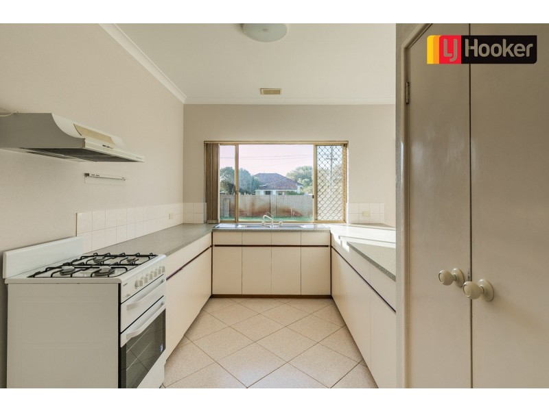 75a Penguin Road, Safety Bay WA 6169