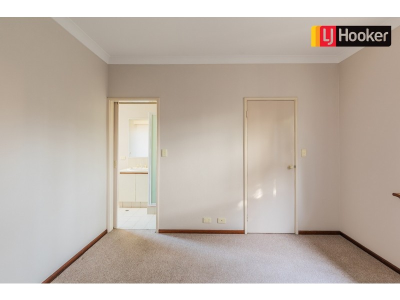 75a Penguin Road, Safety Bay WA 6169