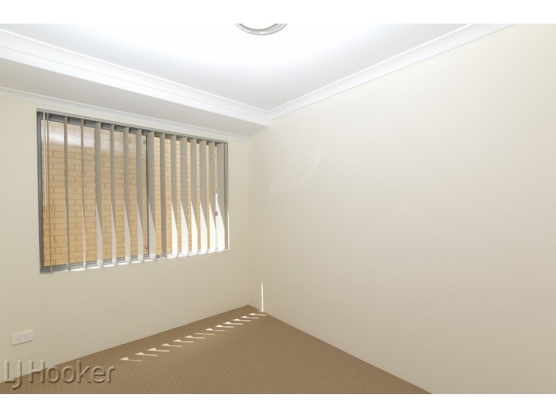 14 Somerford Promenade, Wellard WA 6170