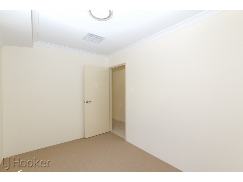 14 Somerford Promenade, Wellard WA 6170