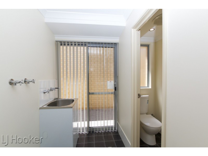 14 Somerford Promenade, Wellard WA 6170