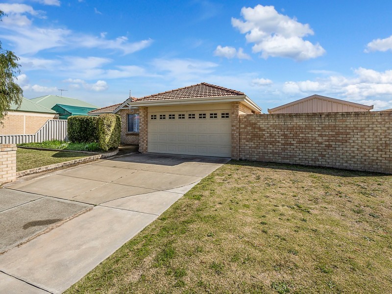 19 Zedora Loop, Port Kennedy WA 6172