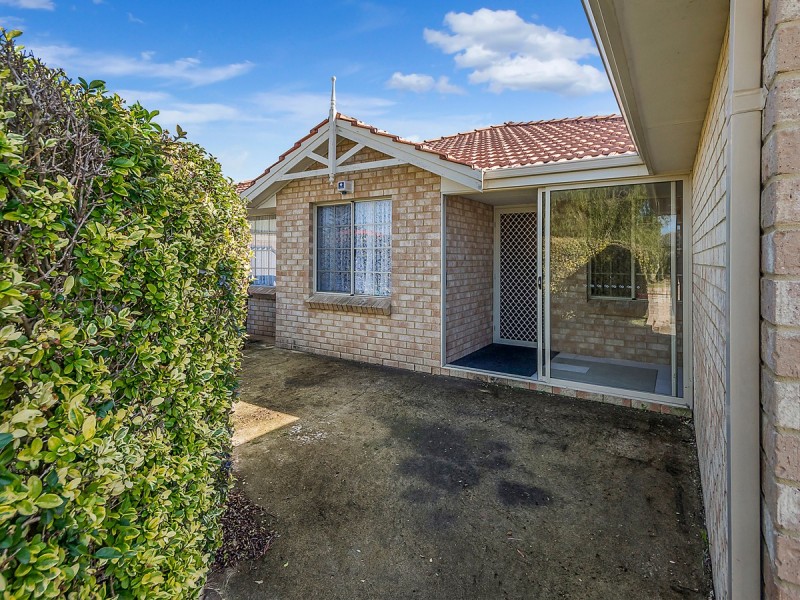 19 Zedora Loop, Port Kennedy WA 6172