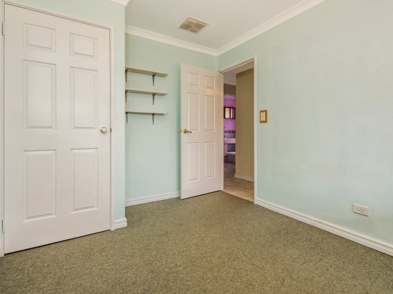 19 Zedora Loop, Port Kennedy WA 6172
