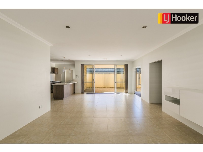 32 Selhurst Parkway, Baldivis WA 6171