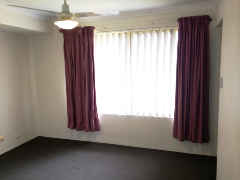 28 Moreton Cresent, Warnbro WA 6169