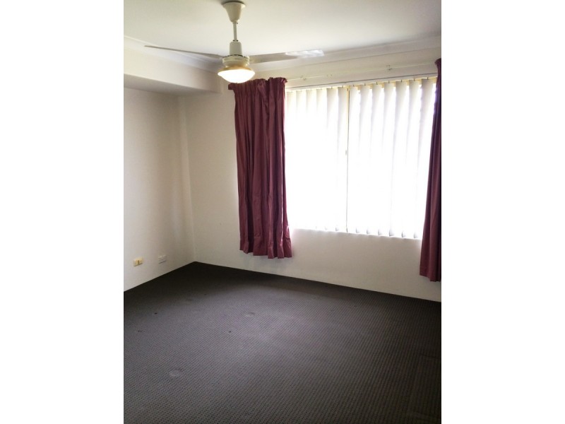 28 Moreton Cresent, Warnbro WA 6169