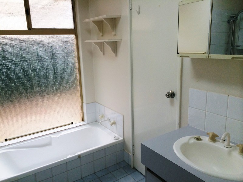 28 Moreton Cresent, Warnbro WA 6169