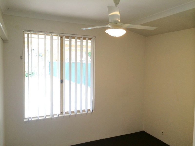 28 Moreton Cresent, Warnbro WA 6169