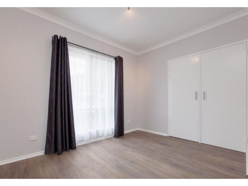 114 Simpson Avenue, Rockingham WA 6168