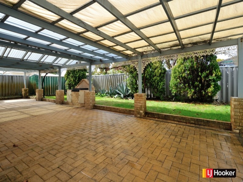 26 Jaywick Close, Safety Bay WA 6169