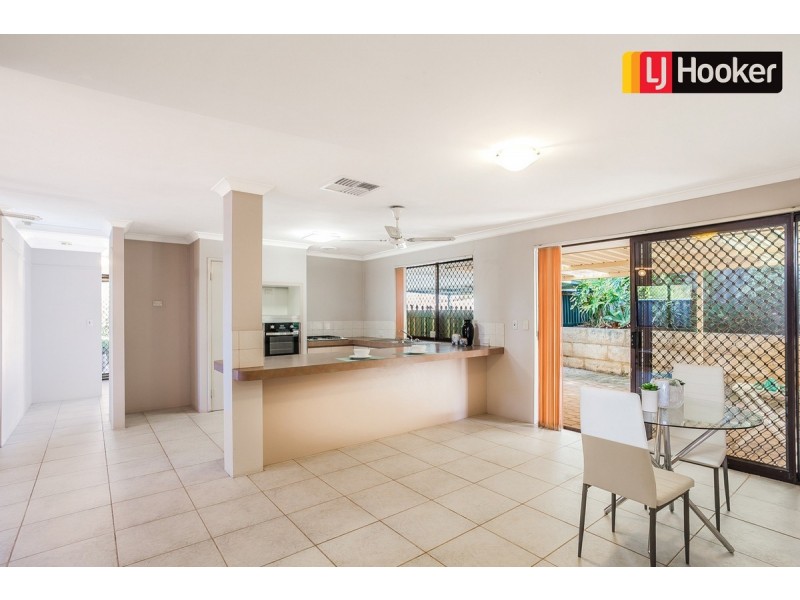 2 Milne Lane, Parmelia WA 6167