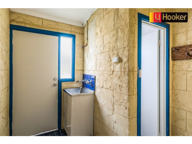 42 Andromeda Street, Rockingham WA 6168