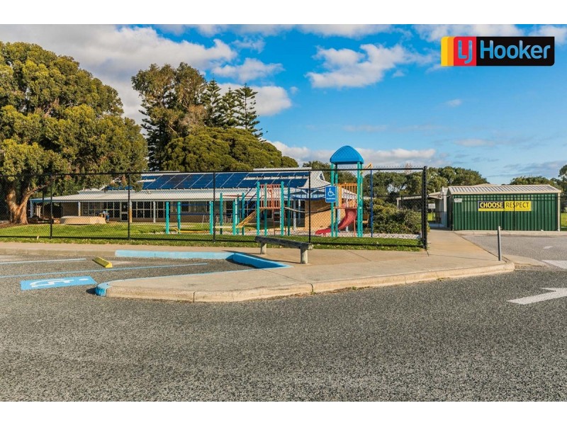 42 Andromeda Street, Rockingham WA 6168