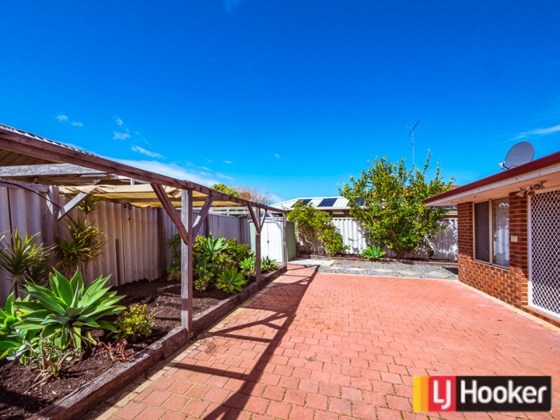 2 Kilmeny Loop, Warnbro WA 6169