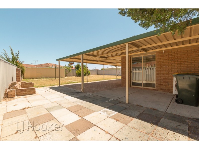 57 Goongarrie Drive, Waikiki WA 6169