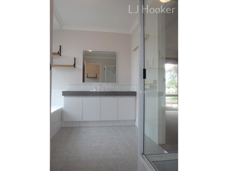 20 Prosser Way, Singleton WA 6175