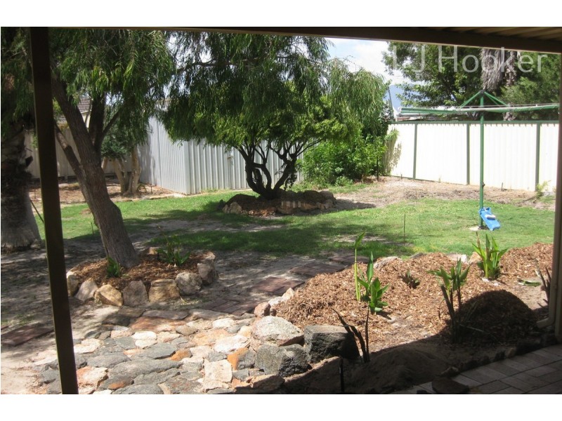 20 Prosser Way, Singleton WA 6175